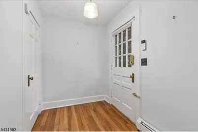 159 Park St, Montclair Twp., NJ 07042 - Photo 2