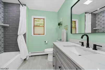 40 Tamarack Rd, White Township, NJ 07823 - Photo 34