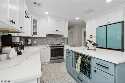 40 Tamarack Rd, White Township, NJ 07823 - Photo 10