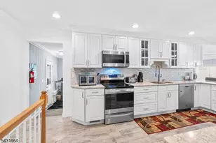 323 Main St, Ogdensburg, NJ 07439 - Photo 20