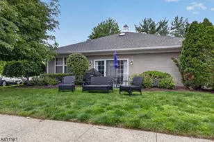 712 Firethorn Dr, Union Township, NJ 07083 - Photo 38