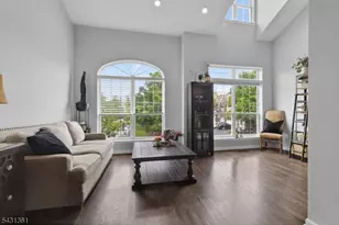 712 Firethorn Dr, Union Township, NJ 07083 - Photo 1