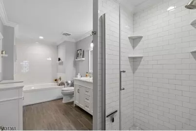 712 Firethorn Dr, Union Township, NJ 07083 - Photo 30