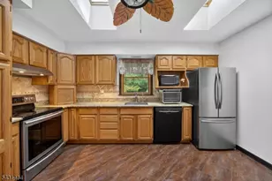 3 Nice Pl, Hopatcong, NJ 07843 - Photo 8