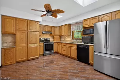 3 Nice Pl, Hopatcong, NJ 07843 - Photo 6