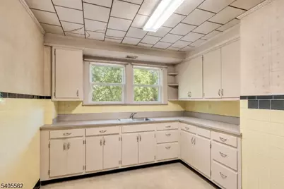 37 White Hall Rd, Montville Township, NJ 07082 - Photo 14