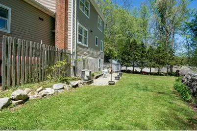13 Celia Ave, Hopatcong, NJ 07874 - Photo 28