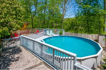 13 Celia Ave, Hopatcong, NJ 07874 - Photo 40