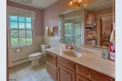 13 Glennon Farm Ln, Tewksbury Township, NJ 08833 - Photo 30