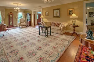 13 Glennon Farm Ln, Tewksbury Township, NJ 08833 - Photo 8