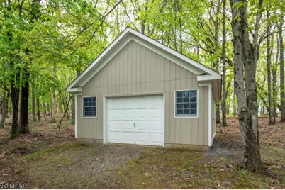 13 Glennon Farm Ln, Tewksbury Township, NJ 08833 - Photo 36