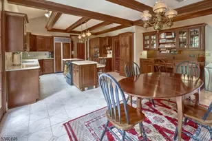 13 Glennon Farm Ln, Tewksbury Township, NJ 08833 - Photo 12