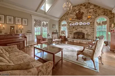13 Glennon Farm Ln, Tewksbury Township, NJ 08833 - Photo 8