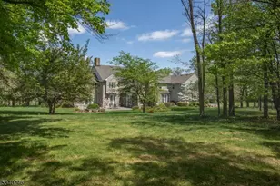 13 Glennon Farm Ln, Tewksbury Township, NJ 08833 - Photo 34
