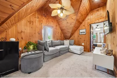 12 Rosedale Ave, Morris Plains, NJ 07950 - Photo 14
