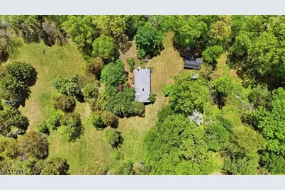 9 Roosevelt Rd, Readington, NJ 08889 - Photo 24