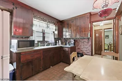 9 Roosevelt Rd, Readington, NJ 08889 - Photo 10