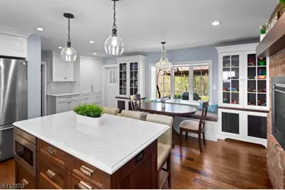 251 Mountainside Rd, Mendham Township, NJ 07945 - Photo 2