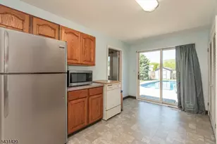 47 Burnside Pl, Wanaque, NJ 07420 - Photo 12