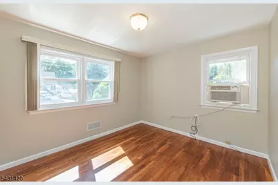 47 Burnside Pl, Wanaque, NJ 07420 - Photo 18