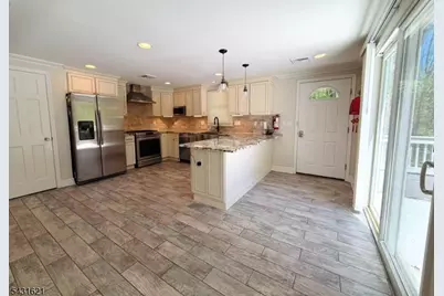 23A Hillcrest Rd, Warren Township, NJ 07059 - Photo 14