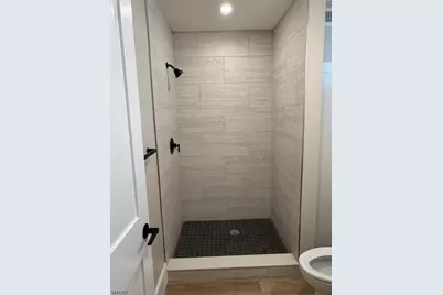 125 S Michigan Ave, Kenilworth, NJ 07033 - Photo 10