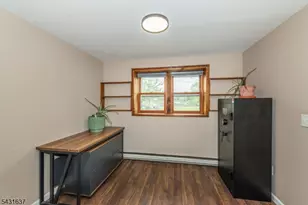 5 Valley Dr W, Vernon Twp., NJ 07418 - Photo 28