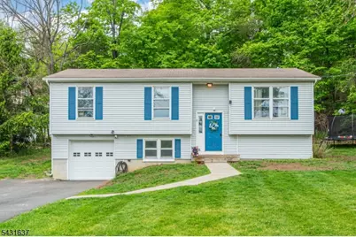 5 Valley Dr W, Vernon Twp., NJ 07418 - Photo 1