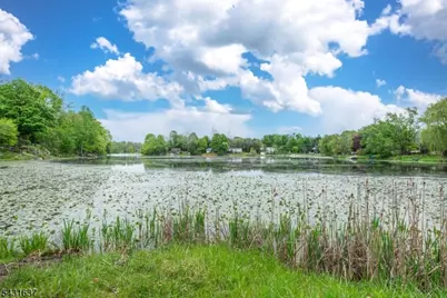 5 Valley Dr W, Vernon Twp., NJ 07418 - Photo 44