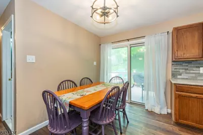 5 Valley Dr W, Vernon Twp., NJ 07418 - Photo 10