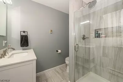 5 Valley Dr W, Vernon Twp., NJ 07418 - Photo 18