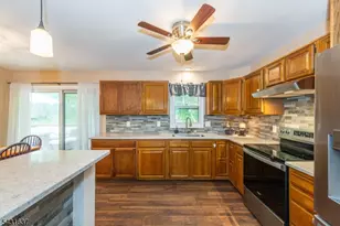 5 Valley Dr W, Vernon Twp., NJ 07418 - Photo 6