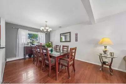 589 Winchester Ave, Union Township, NJ 07083 - Photo 8