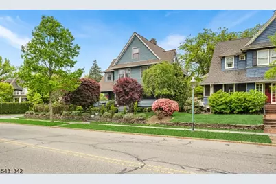 296 Ridgewood Ave, Glen Ridge, NJ 07028 - Photo 4