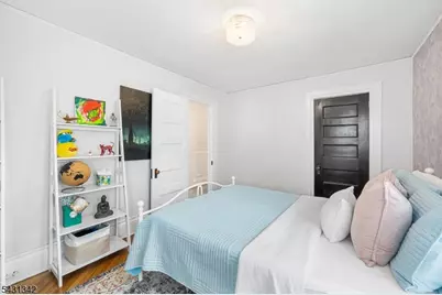 296 Ridgewood Ave, Glen Ridge, NJ 07028 - Photo 20