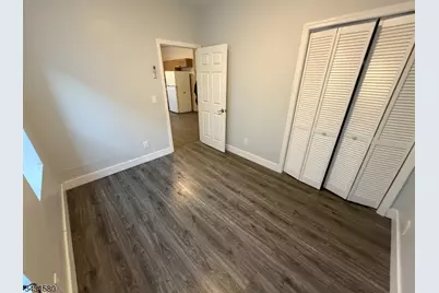 64 Mott St #2, Newark, NJ 07105 - Photo 8