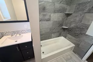 64 Mott St, Newark, NJ 07105 - Photo 10