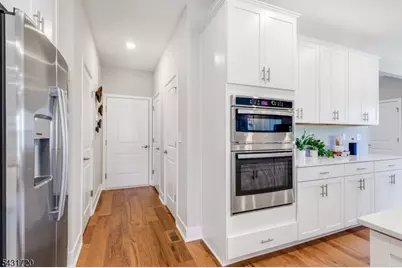 4 Biltmore Ave, East Hanover Township, NJ 07960 - Photo 6