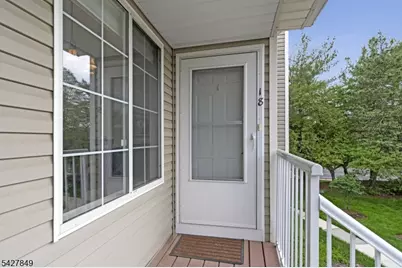 18 Pine Court #18, Bedminster Township, NJ 07921 - Photo 2