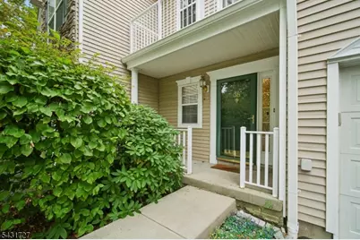 38 Musket Dr, Bernards Township, NJ 07920 - Photo 2