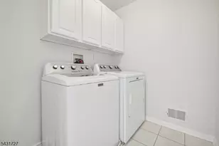 38 Musket Dr, Bernards Township, NJ 07920 - Photo 12