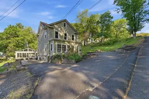 34 Taylor St, High Bridge, NJ 08829 - Photo 2