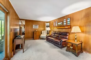 20 E Circuit Dr, Roxbury Township, NJ 07876 - Photo 10