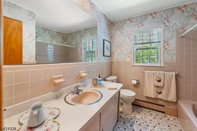 20 E Circuit Dr, Roxbury Township, NJ 07876 - Photo 22