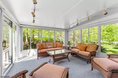 20 E Circuit Dr, Roxbury Township, NJ 07876 - Photo 14