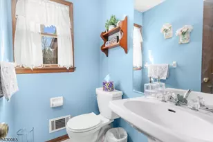 27 Cratetown Rd, Clinton Township, NJ 08833 - Photo 10