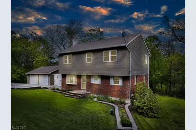 421 Glen Ridge Rd, Vernon, NJ 07422 - Photo 4