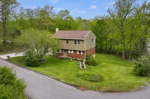 421 Glenridge Rd, Vernon, NJ 07422 - Photo 2