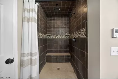 421 Glen Ridge Rd, Vernon, NJ 07422 - Photo 24