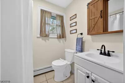 421 Glen Ridge Rd, Vernon, NJ 07422 - Photo 20